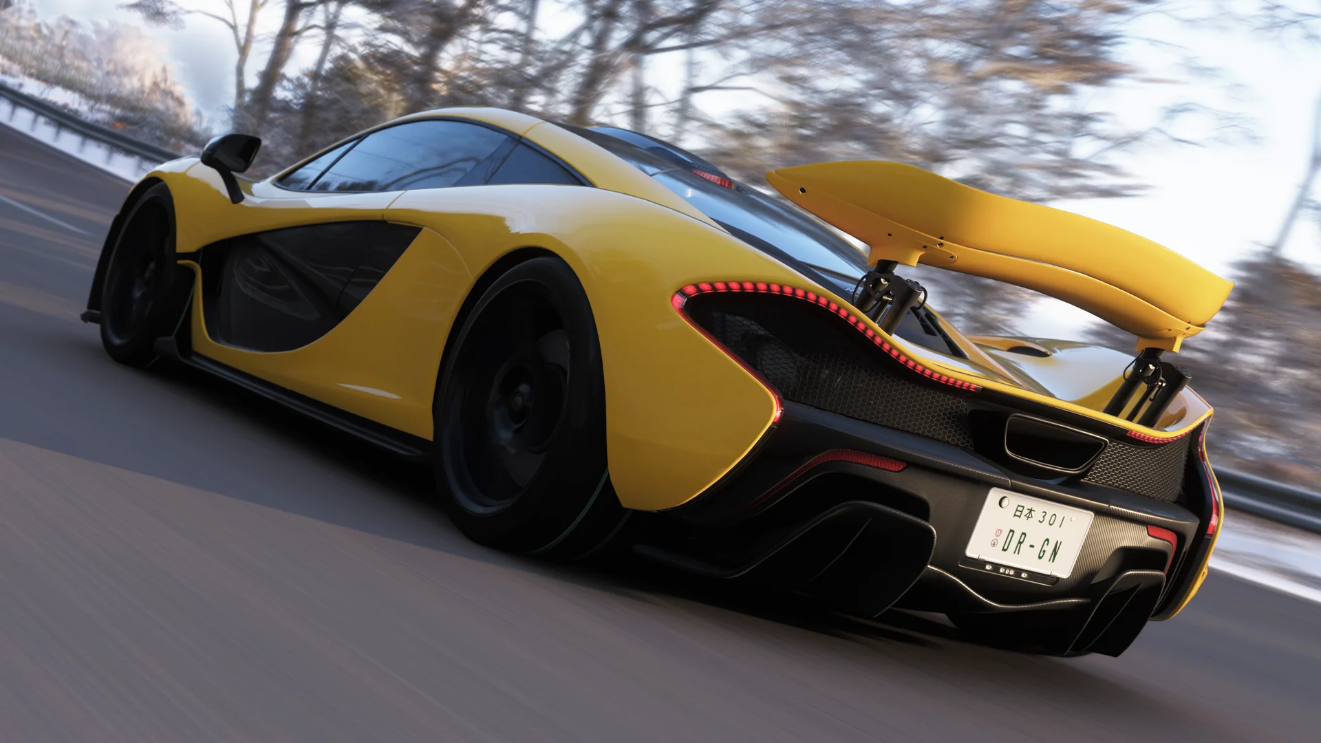 2013 McLaren P1